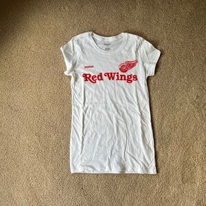 Reebok White NHL Red Wings T Shirt Size S